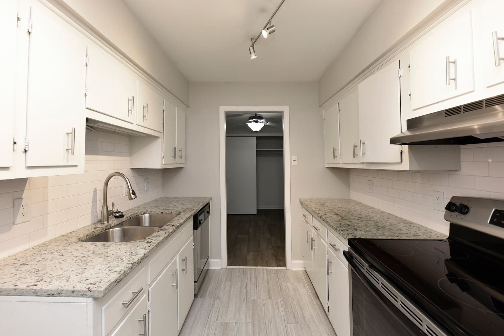 Lofts at Hillson photo 4